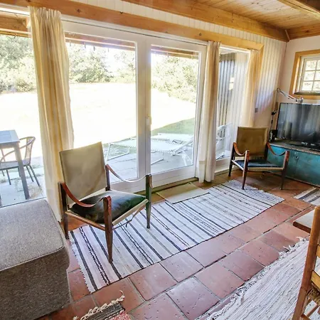 Emina - 400m From The Sea By Interhome