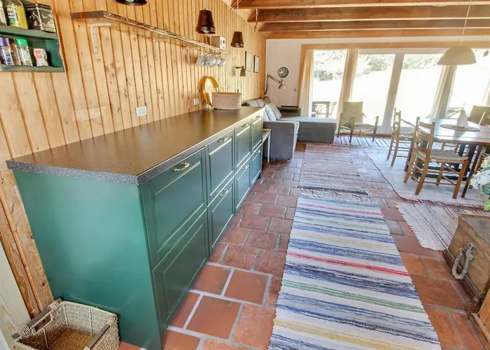 Emina - 400m From The Sea By Interhome *